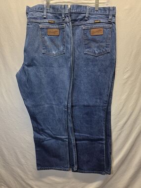 Lot Of 2 Pairs Wrangler Jeans Cowboy Cut Rigid Regular Fit Dark Wash Size 40×30